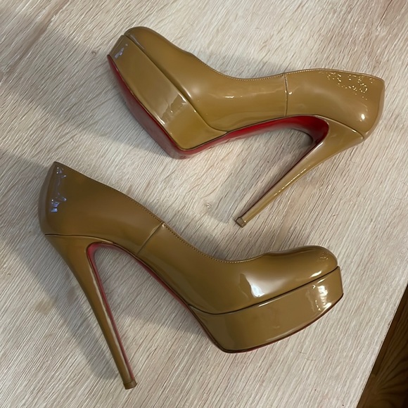 Louboutin Bianca 140MM Camel Patent - 37 - Picture 7 of 12